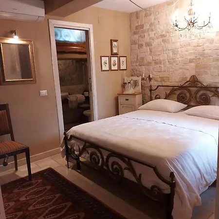 Oda ve Kahvaltı Casale Filieri *
